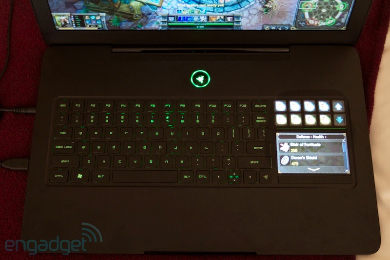 razerblade12.jpg