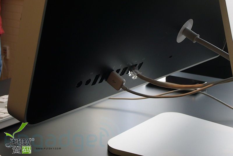 new-imac-keyboard-14.jpg